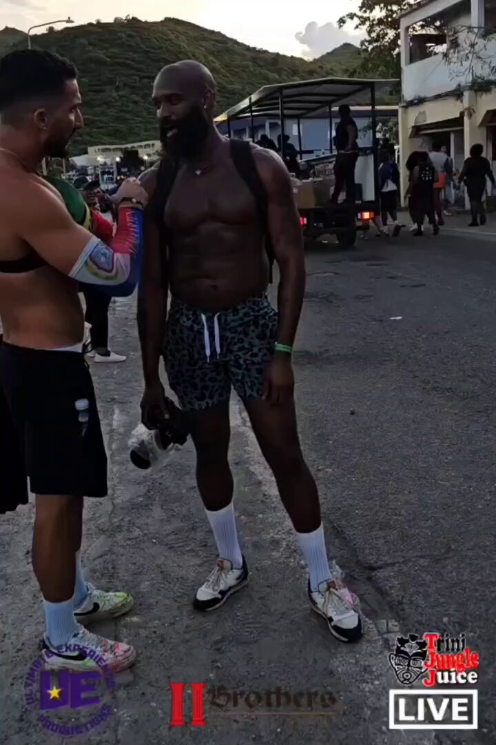 Sint Maarten Carnival in 20 seconds. This one inspired by the bro Souleyman Titah