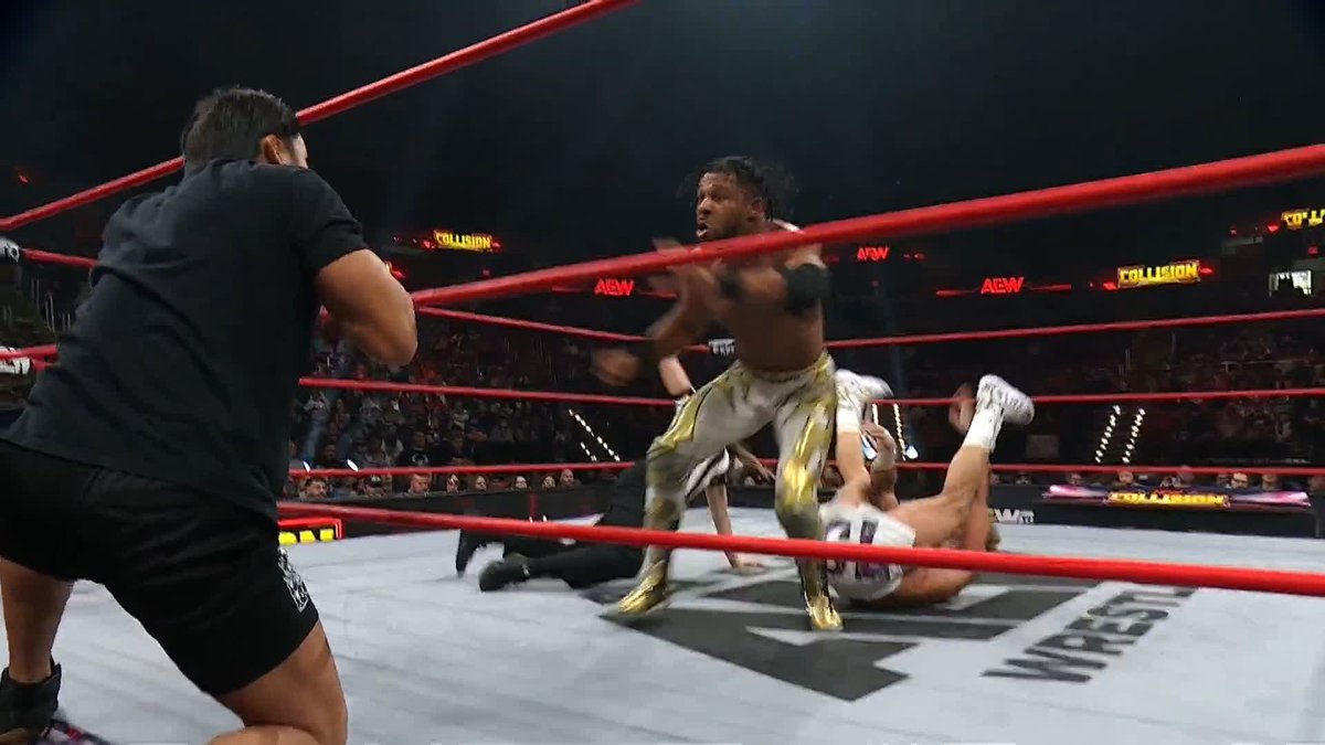 What an impressive roll through by Kevin Knight ケビン・ナイト! Watch #AEWCollision LIVE on TNT + HBO Max