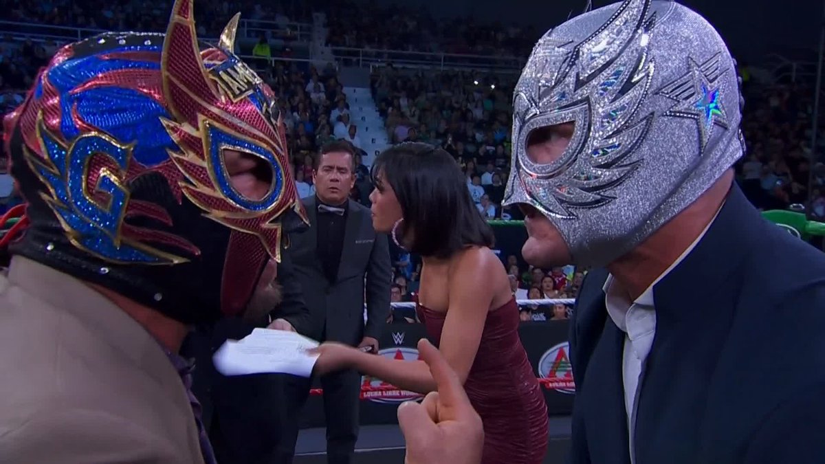 OH NO! 🤯 Andrea Bazarte was just told to leave AAA by the Original El Grande Americano!!