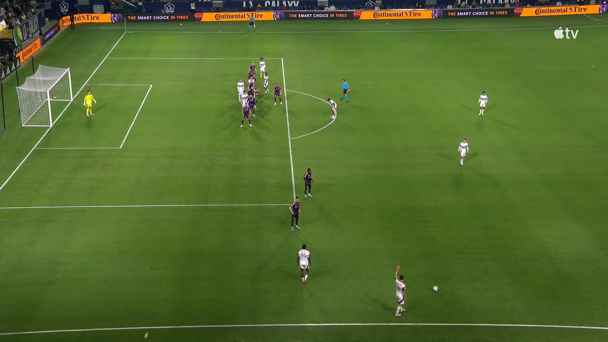 Mathias Laborda brings Vancouver Whitecaps FC level off the set piece!