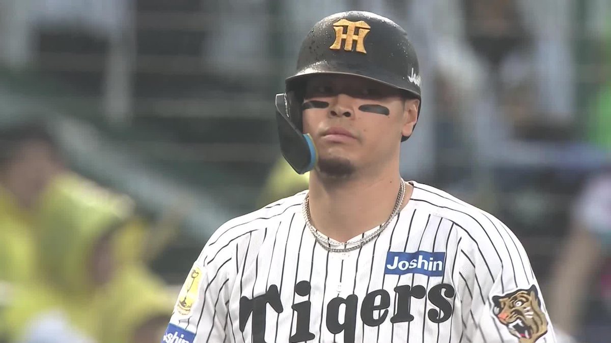 KING 現在打撃12冠 佐藤輝明 外角へのカットボールを右中間へ👊 ⚾️阪神×巨人 #阪神タイガース #だったらDAZN