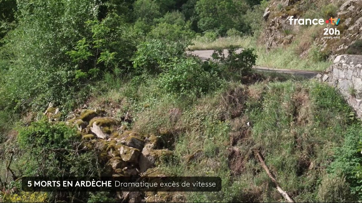 Au lendemain du terrible accident qui a couté la vie à cinq jeunes gens en Ardèche, on en sait plus sur les circonstances du drame. Les victimes étaient originaires du Rhône, elles étaient venues passer quelques jours de vacances entre amis. #JT20h