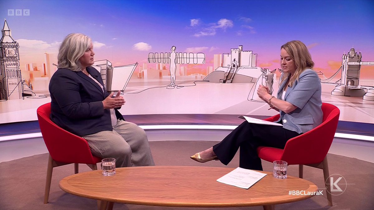 “Both of these ideologies [far right and Islamist extremism] do pose threats to us” Transport Secretary Heidi Alexander expresses concern about extremism but says the government will protect “freedom to protest and of expression” #BBCLauraK