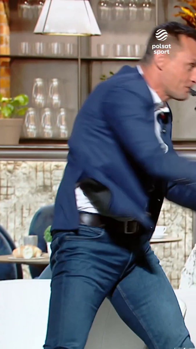 SĘDZIA PRZYBYŁ UŻYŁ GWIZDKA NA WIZJI BY…. UCISZYĆ ROMANA KOSECKIEGO 😅 Bozydar Iwanow Tomek Hajto I #cafefutbol