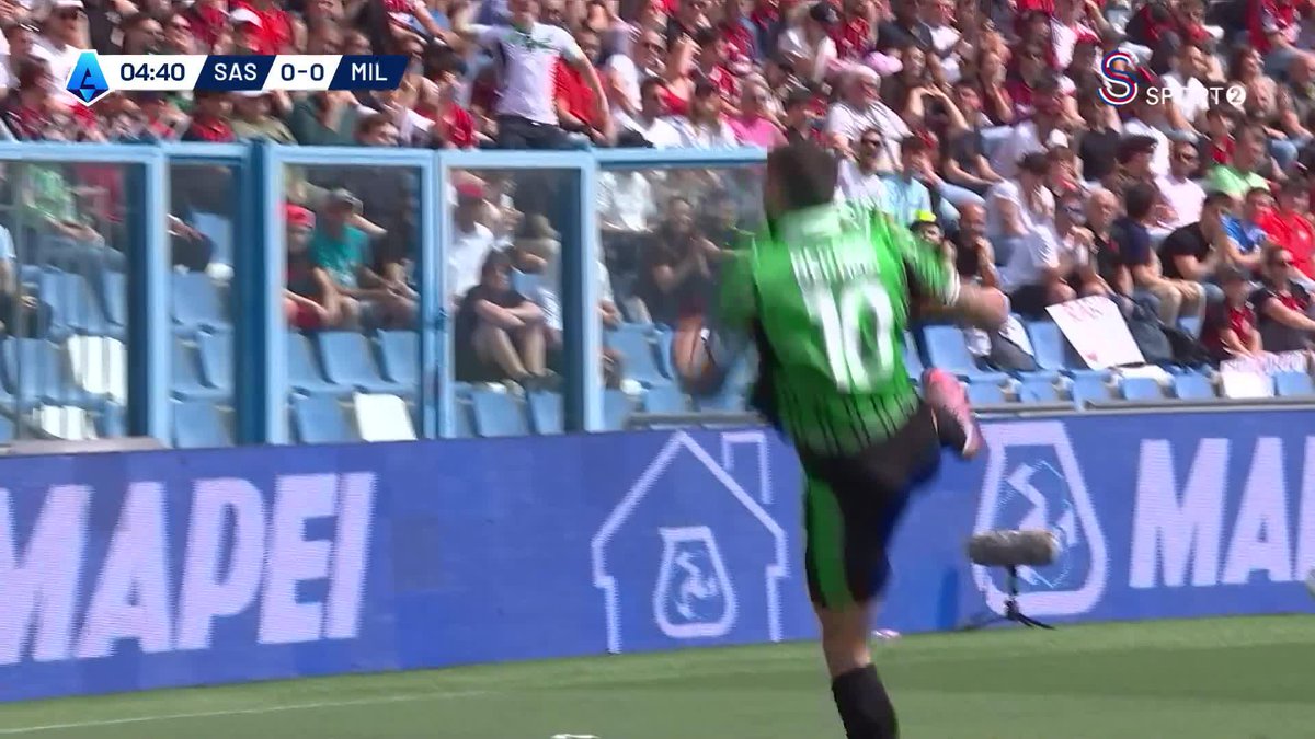 Berardi futbolu bırakmadan Milan’a rahat yok.