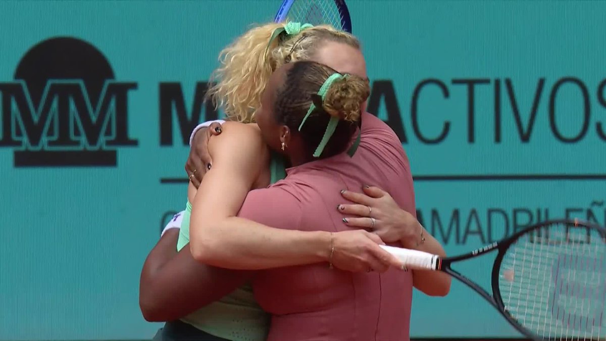 Their third WTA 1000 title in a row! 🏆 Katerina Siniakova & Taylor Townsend defeat Andreeva/Shnaider 7-6(2), 6-2 in Madrid! #MMOPEN