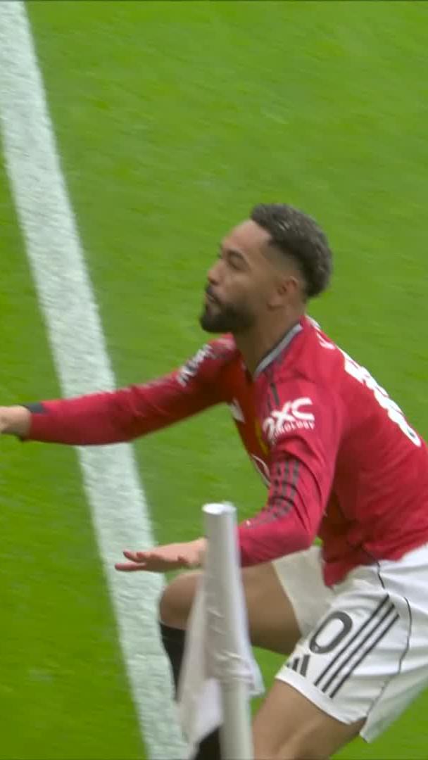 Old Trafford erupts 🔴🔥 Matheus Cunha opens the scoring against Man United's biggest enemy 🙌 📺 Stream #MUNLIV on DStv: @Discovery_SA | #SSFootball
