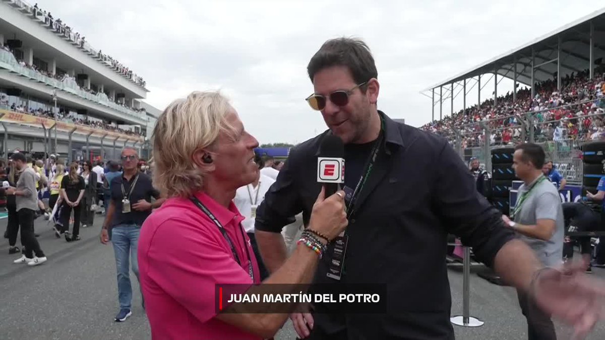 🎾 ¡NO SE LO QUERÍA PERDER! Juan Fossaroli y Juan M. del Potro que dice presente para alentar a Franco Colapinto en el #MiamiGP. ▶️ Mirá la 🏁 #F1 en el Plan Premium de #DisneyPlus