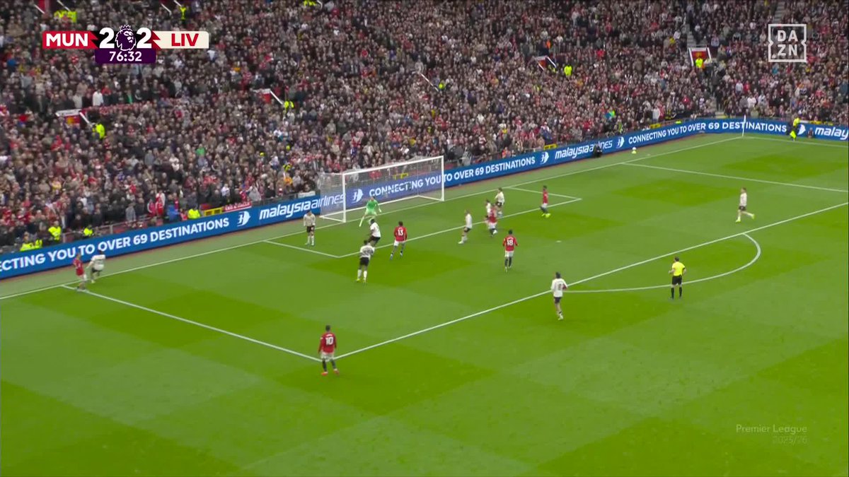 El Manchester United estará en la próxima edición de la Champions League y lo confirmó de la mejor manera: ganando a un íntimo enemigo como el Liverpool con gol de un talento de Carrington como Mainoo. ¡Gracias por acompañarnos en DAZN España!