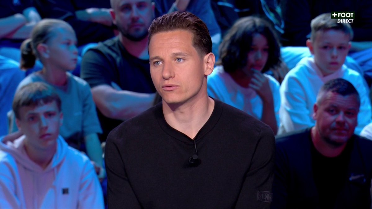 Florian Thauvin sur les chances de titre de Lens face au PSG : "On jouera le coup à fond jusqu'au bout" 🇫🇷 Le Français est conscient de la difficulté de la mission mais ne baisse pas les bras ! Le CFC, maintenant sur CANAL+SPORT 360 🖥️