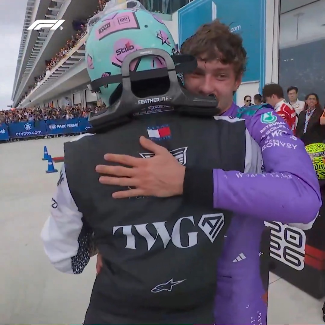 Hugs all-round following the chaos in Miami! 🤗