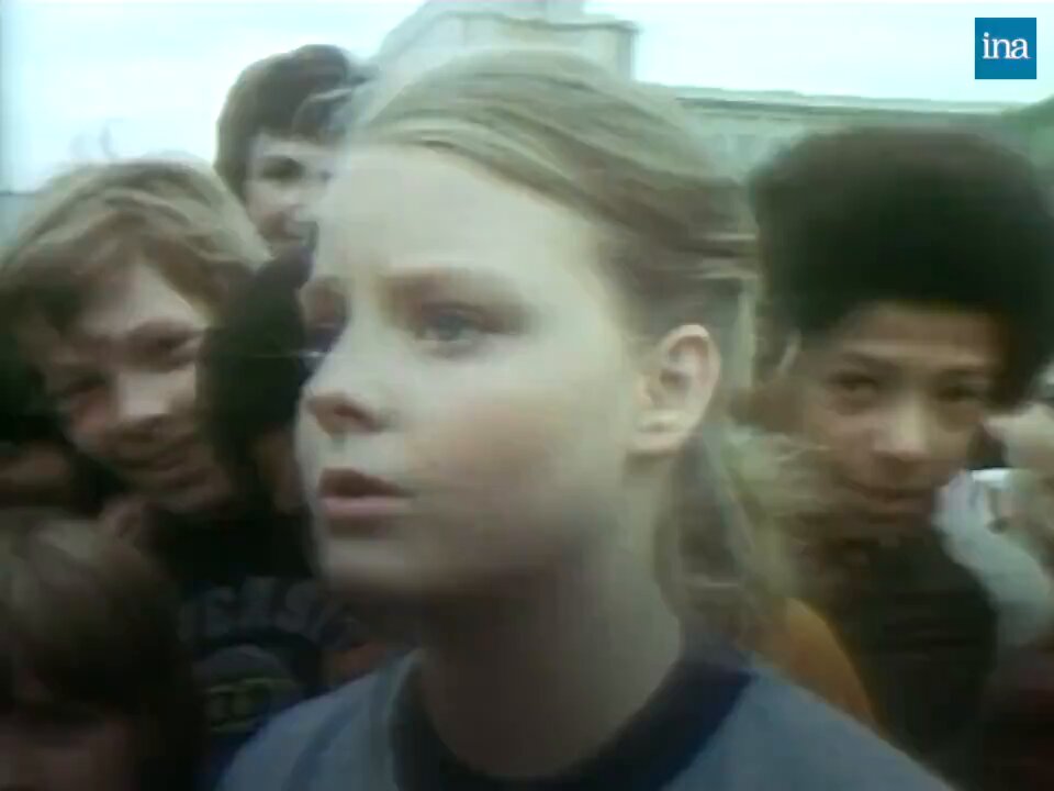 JODIE FOSTER attended a French-speaking prep school so has always spoken perfect French. Here she is at the Cannes Film Festival for TAXI DRIVER impressing the locals.