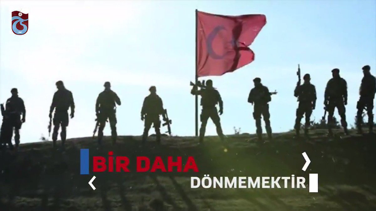 Trabzonspor tarih boyunca pozisyonunu anlık gelişmelere göre belirleyen bir kulüp hiç olmadı. Bu kulüp kuruluşundan itibaren kendisini sahadaki sonuçlardan ziyade duruşuyla, aidiyetiyle ve temsil ettiği değerlerle tanımladı. Trabzonspor bir tercih yapmaz. Trabzonspor temsil ettiği değerler ne ise onu yapar. Yani rüzgara göre yön değiştirmez! Zaten yönü olan bir kulüptür. Özü sözü nettir! Turan eller var olsun 🇹🇷🐺