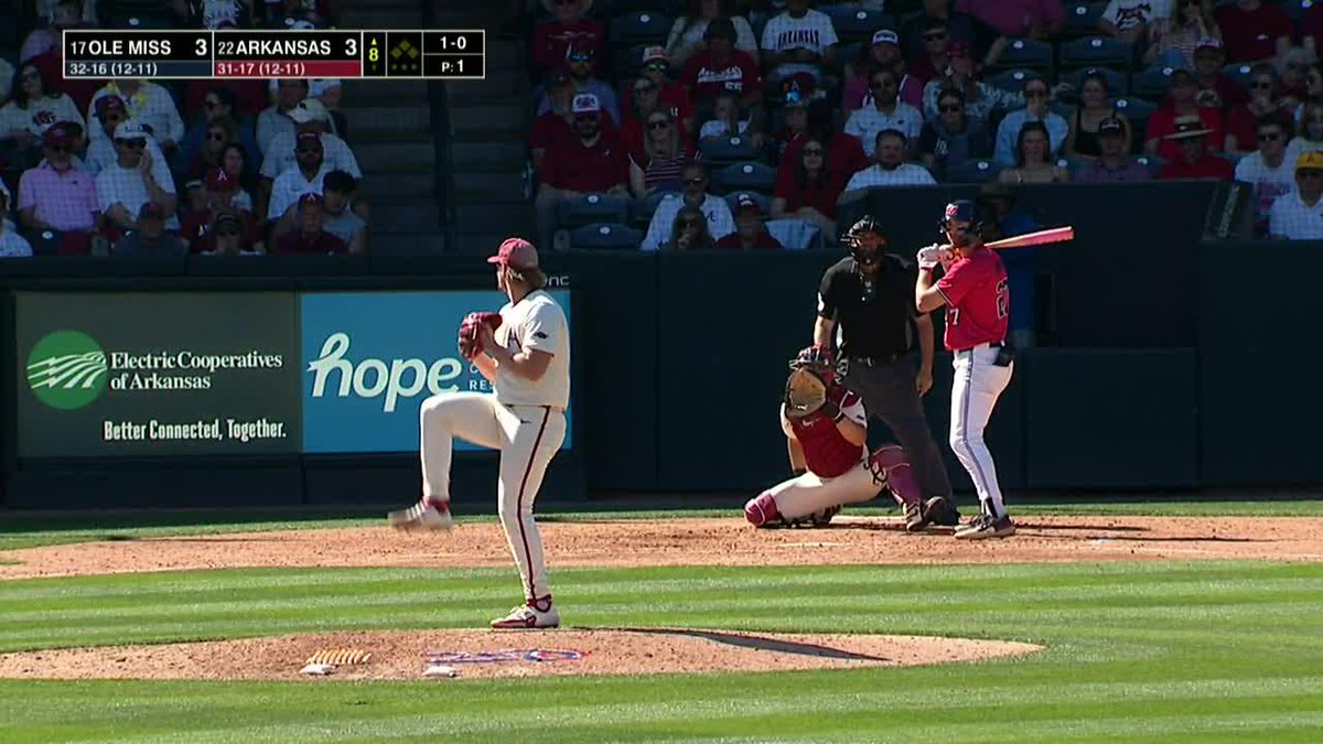 JUDD HOMER FOR THE LEAD 💣