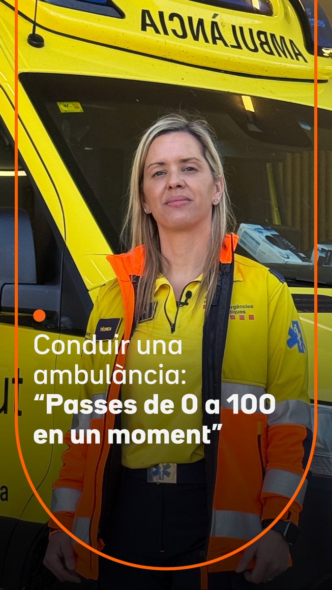 “Passes de 0 a 100 en un moment.” Fa 28 anys que l’Ester condueix ambulàncies. Diu que ser tècnica en emergències requereix saber treballar en equip i sota pressió. Als 14 anys, ja va tenir clar que s’hi voldria dedicar