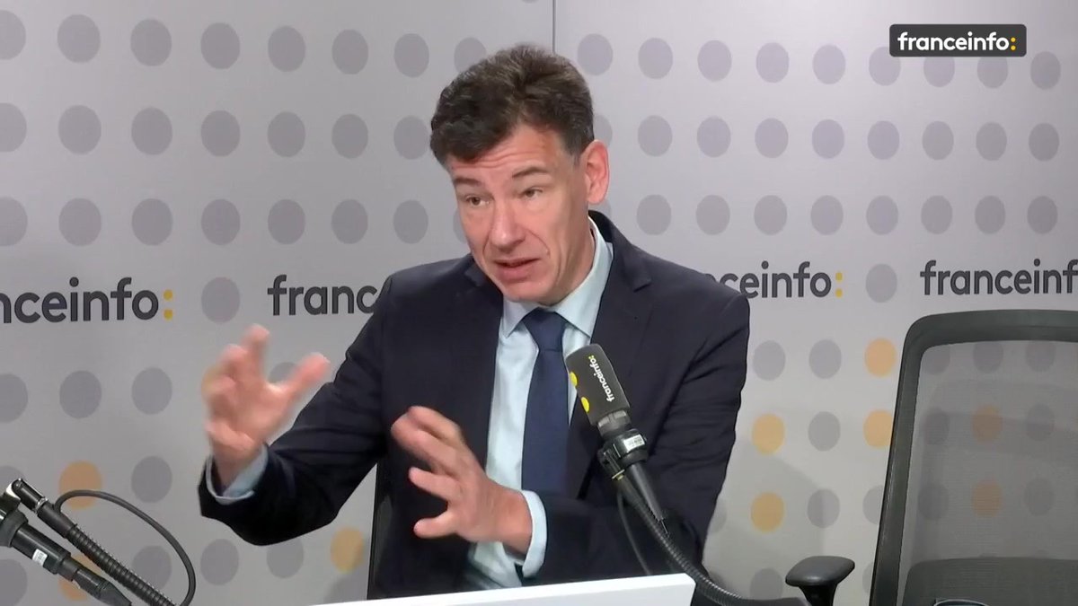 🔴 CROUS : le repas à un euro est généralisé dès aujourd'hui ➡️ "Cela va booster le budget des étudiants, c'est un vrai investissement de l'État : 50 millions cette année, 120 millions l'année prochaine", dit Philippe Baptiste, ministre chargé de l'Enseignement supérieur