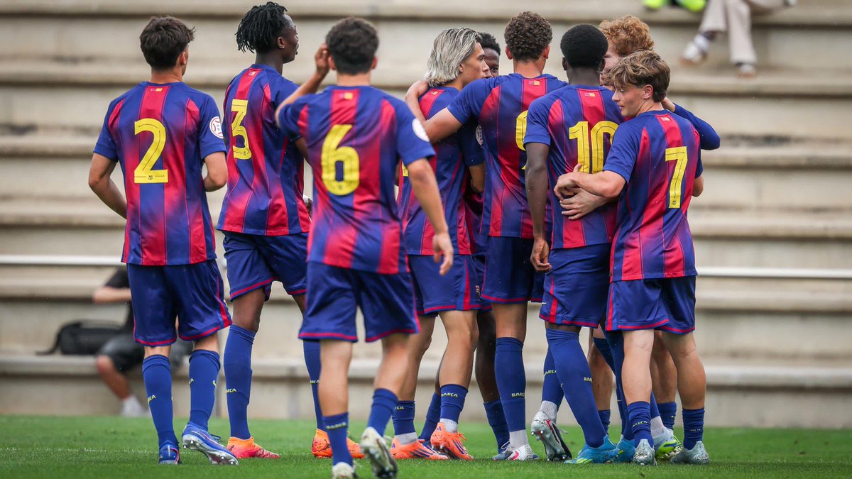 🎥 𝐑𝐄𝐒𝐔𝐌 | Juvenil A 9⃣-0⃣ UD Montecarlo 👏 Els gols de la victòria blaugrana d'ahir que va segellar el títol de Lliga Divisió d'Honor! #FCBMasia 💙❤
