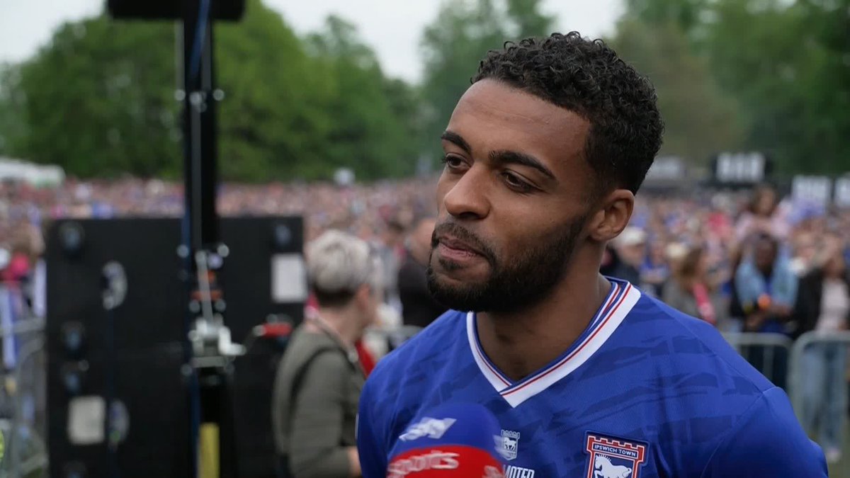 "It's nice for us all to be as one, having achieved it" Darnell Furlong on achieving promotion with Ipswich on Saturday 🔵