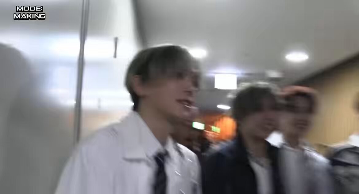 one of santos bravos members asked modyssey who is the maknae. when they said zheyi, santos bravos kept talking about how tall zheyi is and zihao replied “the biggest maknae ever”😭😭😭😭😭😭