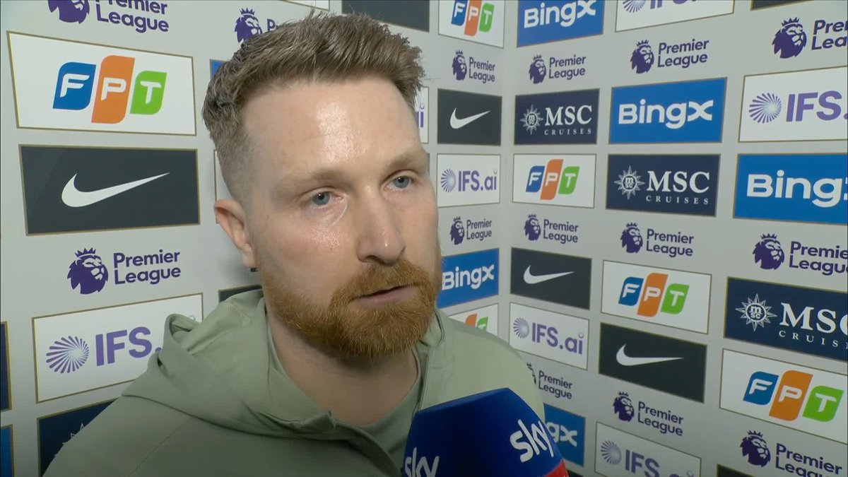 "We trust him and we know his talent" 🙌 Calum McFarlane on Jesse Derry making his Premier League debut 🔵