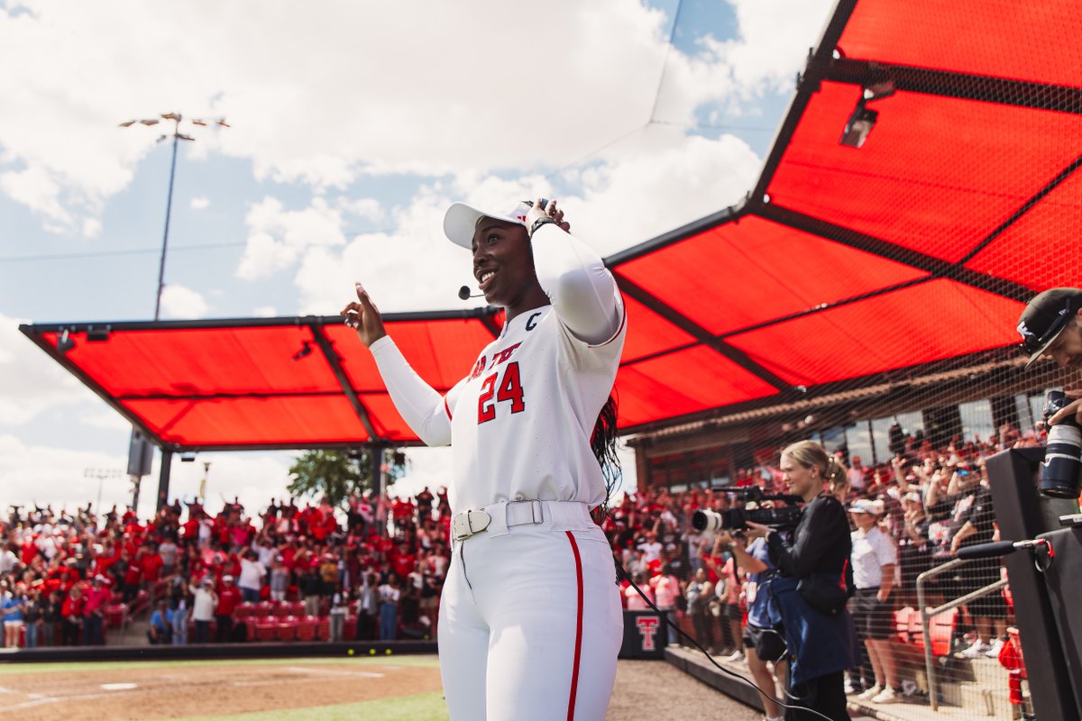 A special guest on SportsCenter today! NiJaree Canady x ESPN