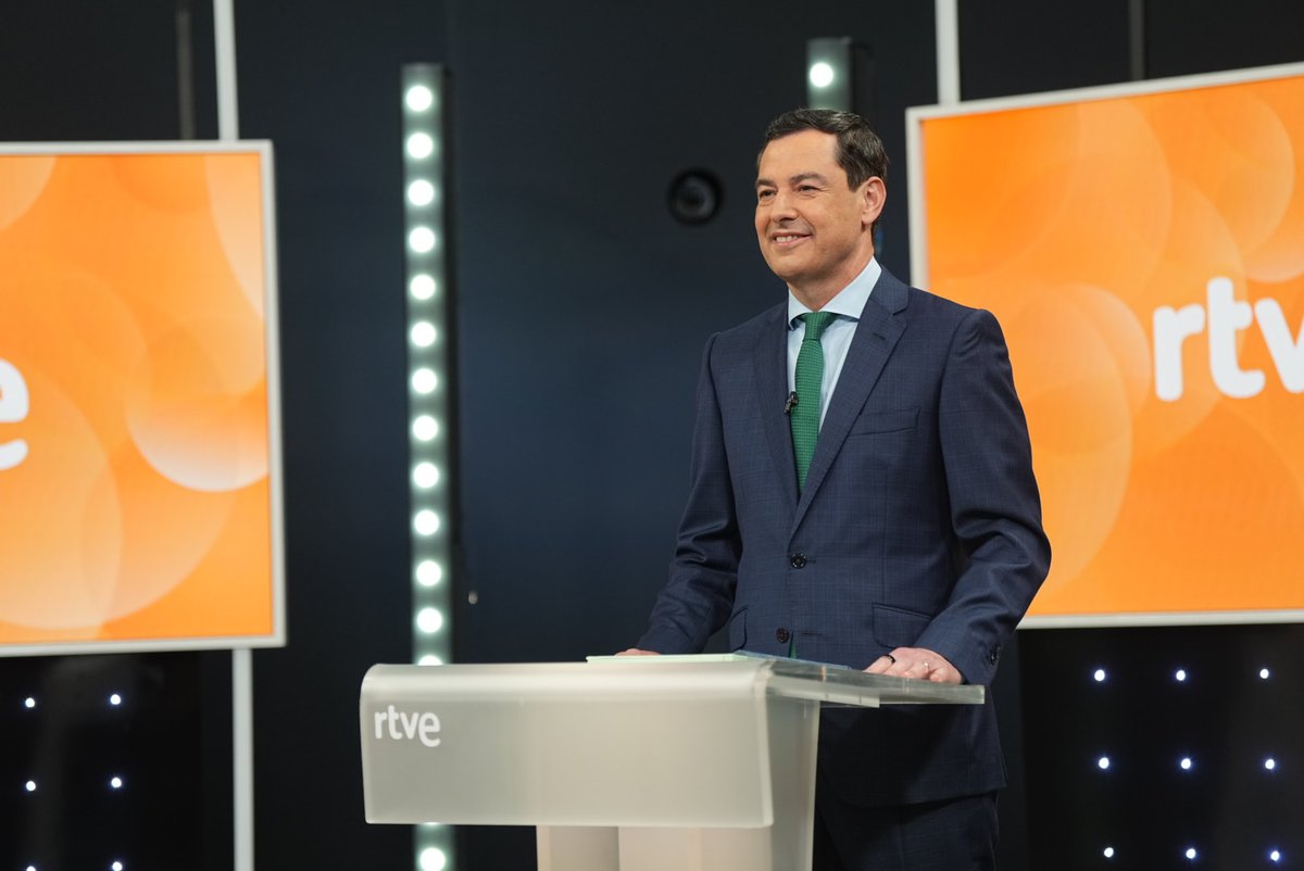 Quiero seguir siendo vuestro presidente. Tengo más ganas y más ilusión que nunca. Amo mi tierra y juntos hemos conseguido una Andalucía más orgullosa, más próspera y con más futuro. ¡Nos queda mucho por hacer! #ConLaFuerzaDeAndalucía #DebateAndalucíaRTVE