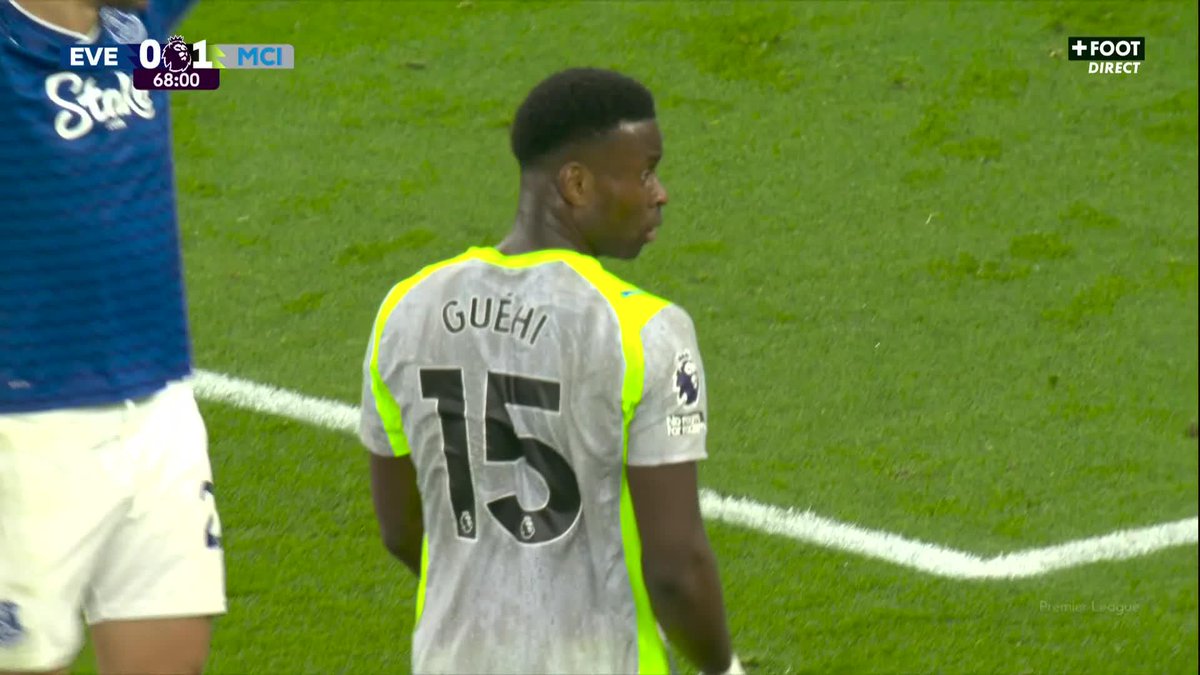 #PL 🏴 : Entrée fracassante de Thierno Barry, qui égalise pour les Toffees sur une erreur de Marc Guéhi et relance totalement le suspense 🔥