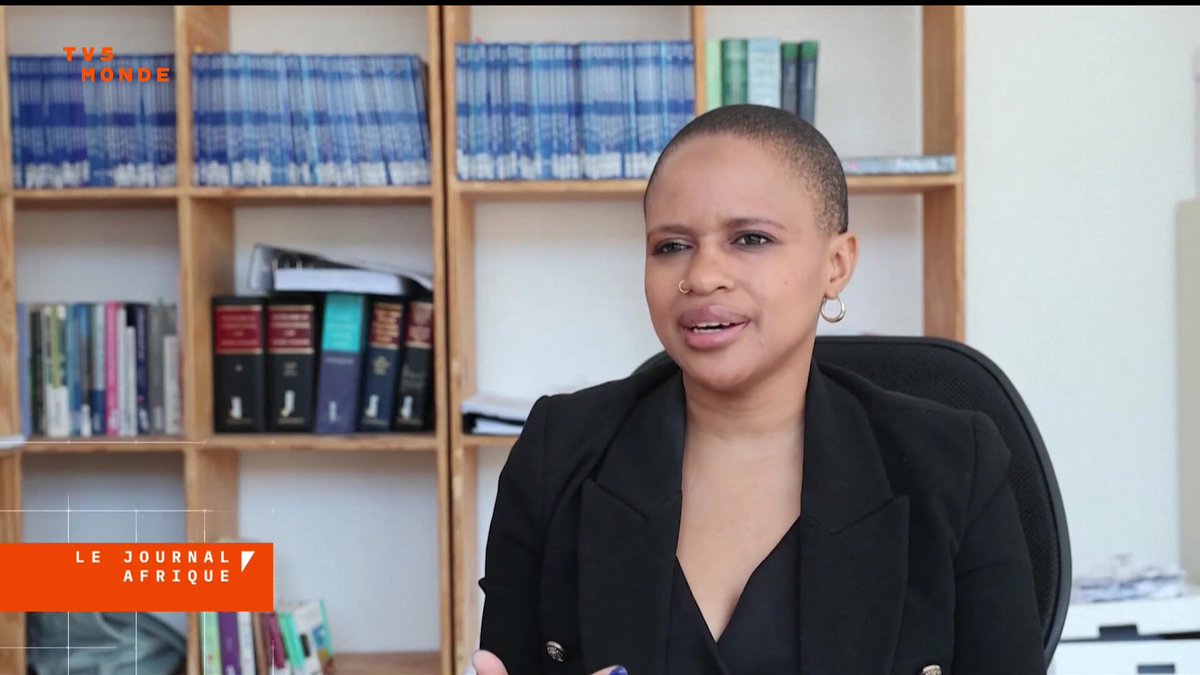 Afrique du Sud : 4 des plus grands cabinets d'avocats du pays poursuivent le gouvernement en justice. Ils contestent des mesures prises par l'Etat pour favoriser la pluralité dans ce secteur toujours dominé par les blancs.