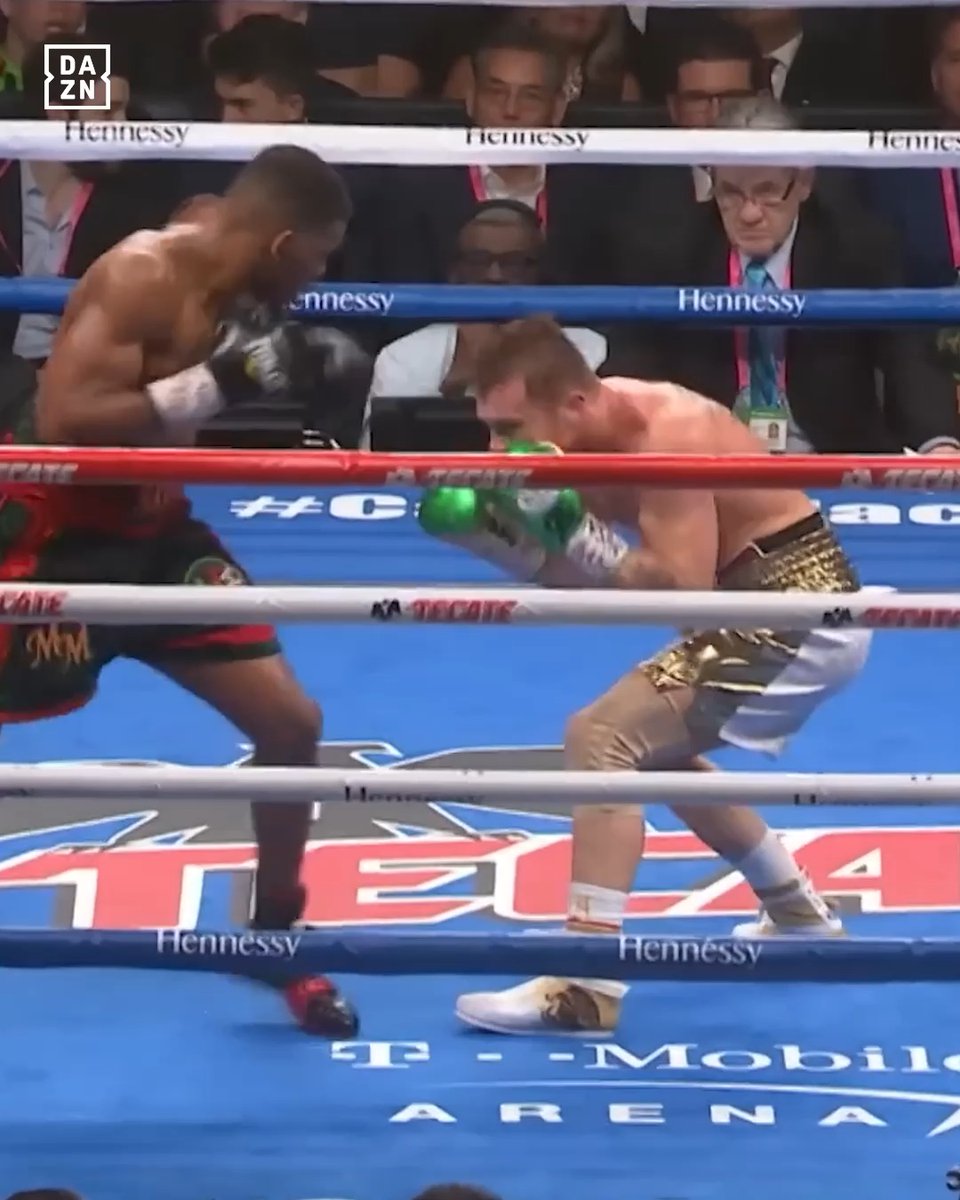 Canelo’s head movement was ON POINT vs Danny Jacobs 😱