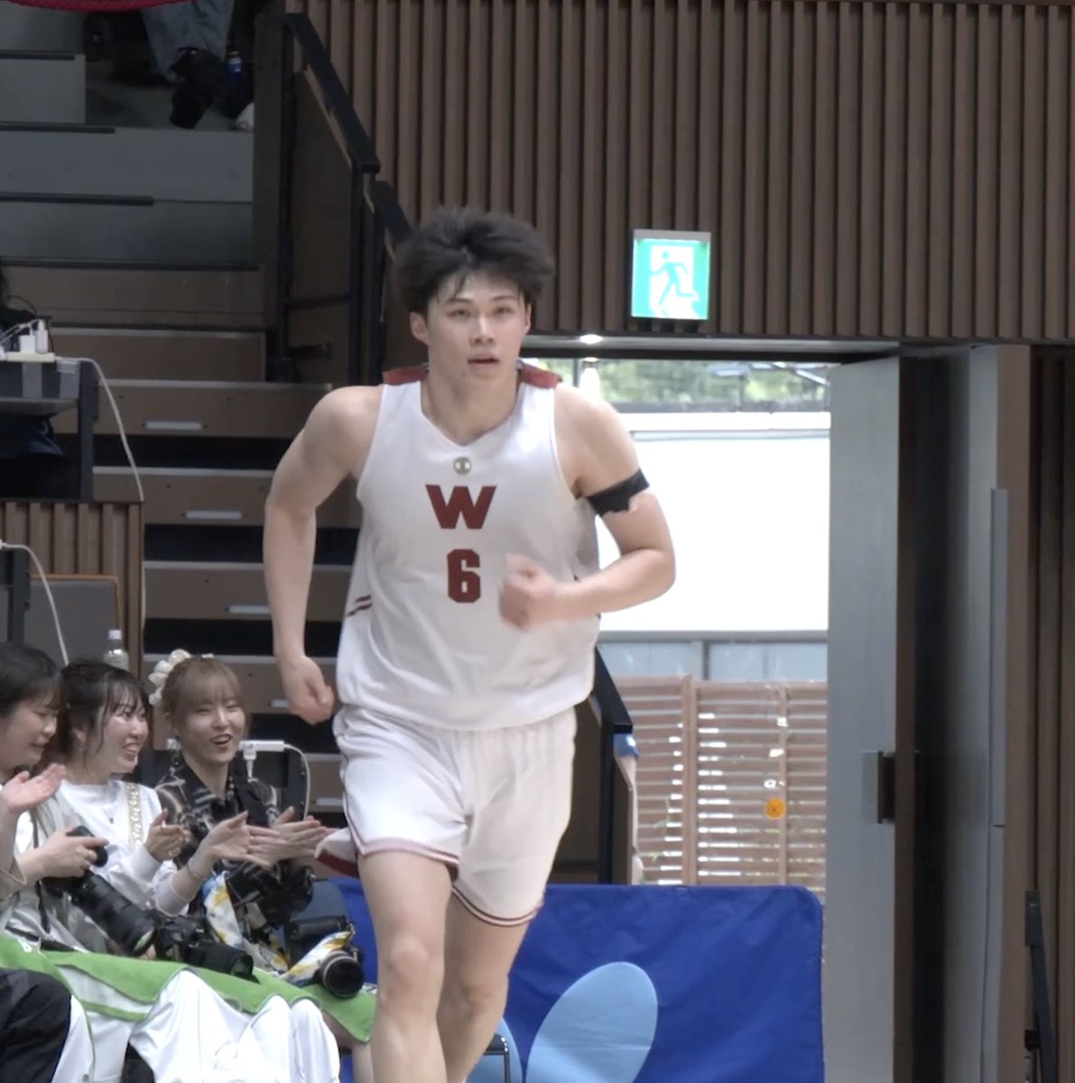 マークが激しくなる中2桁得点! 早稲田大が誇るスコアラー⚡️⚡️ 松本 秦(早稲田大学2年/SF/191cm/洛南高) 22 PTS|6 REB|3 STL 三浦 健一(早稲田大学4年/GF/190cm/洛南高) 18 PTS|5 REB|2 BLK 早稲田大学バスケットボール部 #スプリングトーナメント #大学バスケ