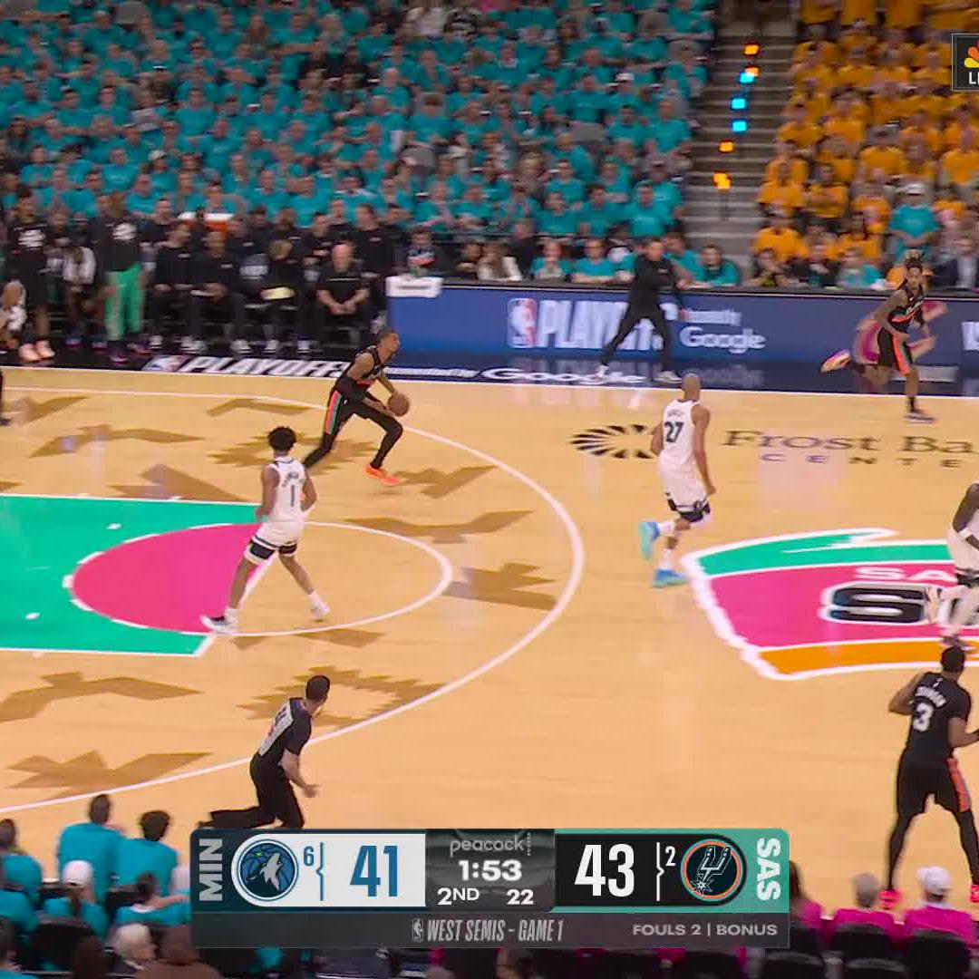 VICTOR WEMBANYAMA GOES COAST-TO-COAST FOR THE FINISH OVER GOBERT UNSTOPPABLE. 🔥
