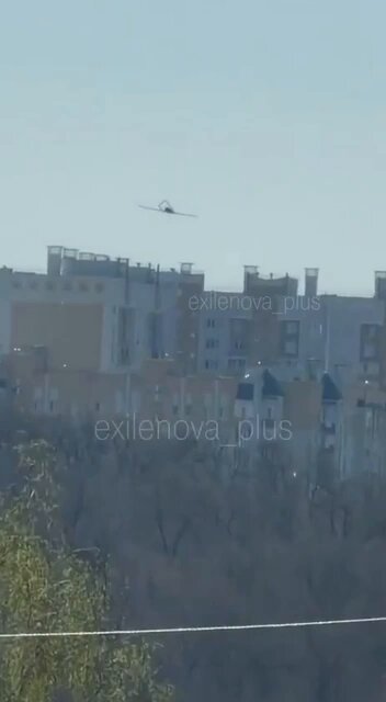 Немножко повилітали стікла з вікон 😁