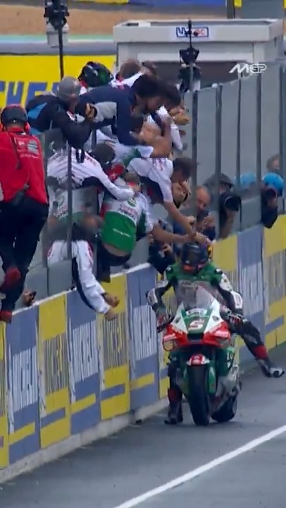 The 2025 #FrenchGP 🇫🇷 in a nutshell? You simply couldn’t script it 🤯 #MotoGP