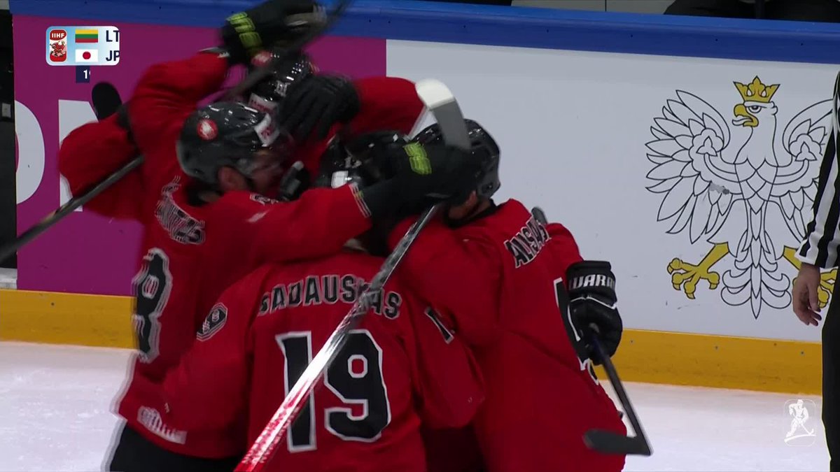 🔋Lithuania's second powerplay goal of the game! #MensWorlds 1A #IIHF 🇱🇹 Artur Seniut with the equaliser👇