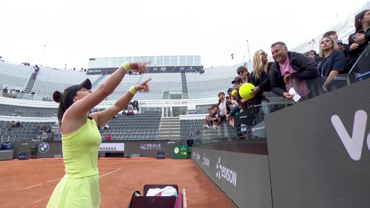 Nice win for Bibi Andreescu. Where is the crowd, though.