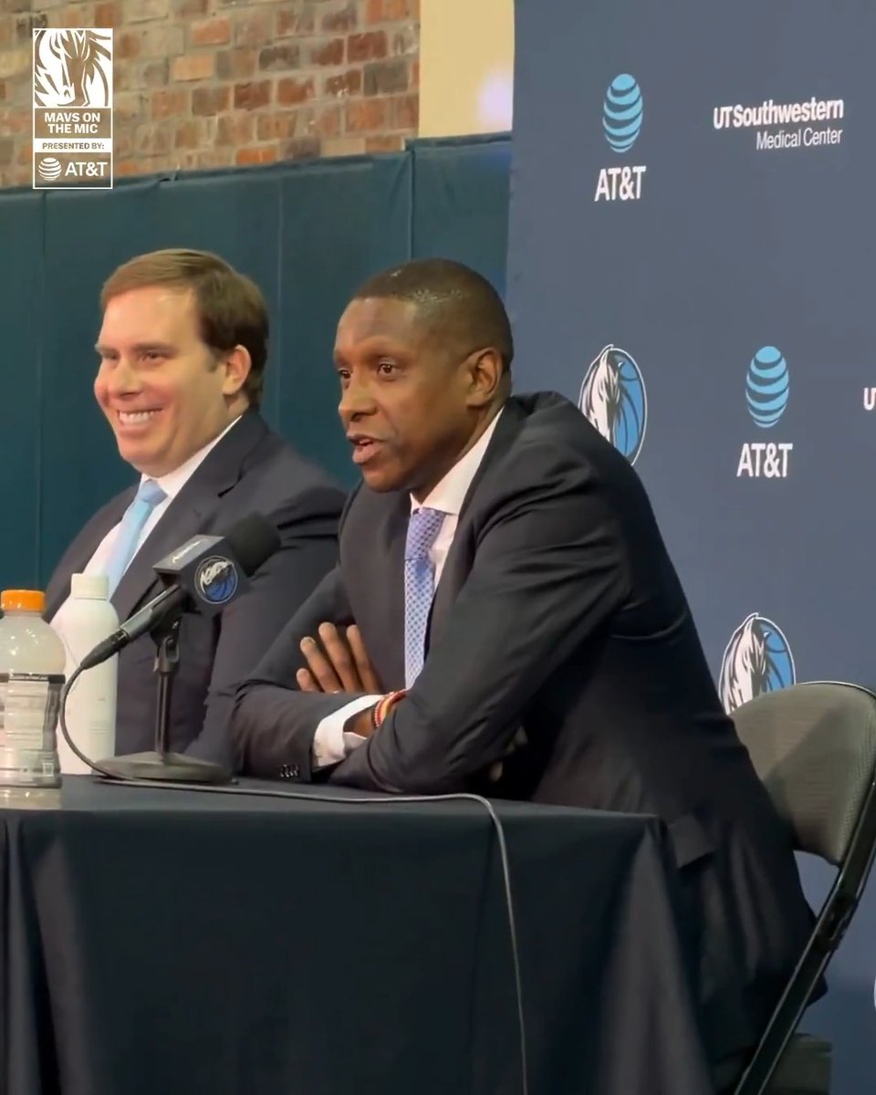 Round of applause for Rolando Blackman👏🤣 AT&T // #MFFL