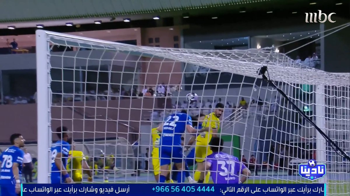 الخبير التحكيمي - فهد المرداسي: الحالات التحكيمية لمباراة الخليج VS الهلال د 6 لا توجد ركلة جزاء للخليج د 13 و 16 و 24 و 38 لا توجد ركلات جزاء للهلال د 34 هدف الهلال صحيح مجاناً على MBC شاهد برنامج #نادينا يوميا الساعة 11مساءً بتوقيت السعودية على #MBC1 لمتابعة البث المباشر