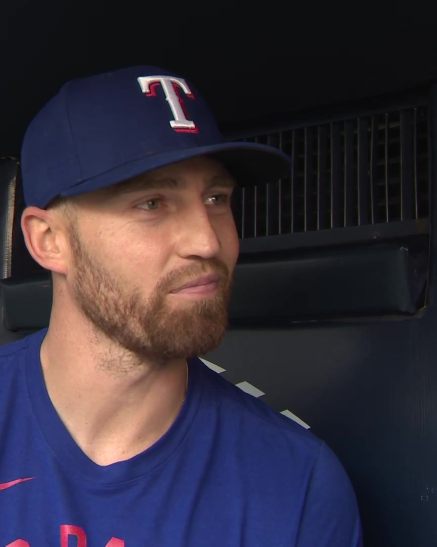 "When I come back here, it's being very thankful for the memories that I've had here and all the support that I've gotten. The fans have been unbelievable that I've interacted with... I'm so thankful" Michelle Margaux asks Brandon Nimmo what it's like to be back in New York: