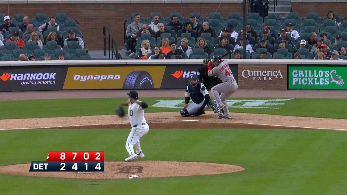 WILLSON CONTRERAS GOES 449 FT 💣 The bat flip... my goodness 🫨
