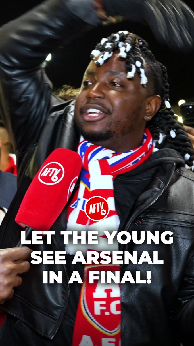 "You know, this is a chance for the younger fans to see a CL final" ❤️ #FanCams #Arsenal #AFTV
