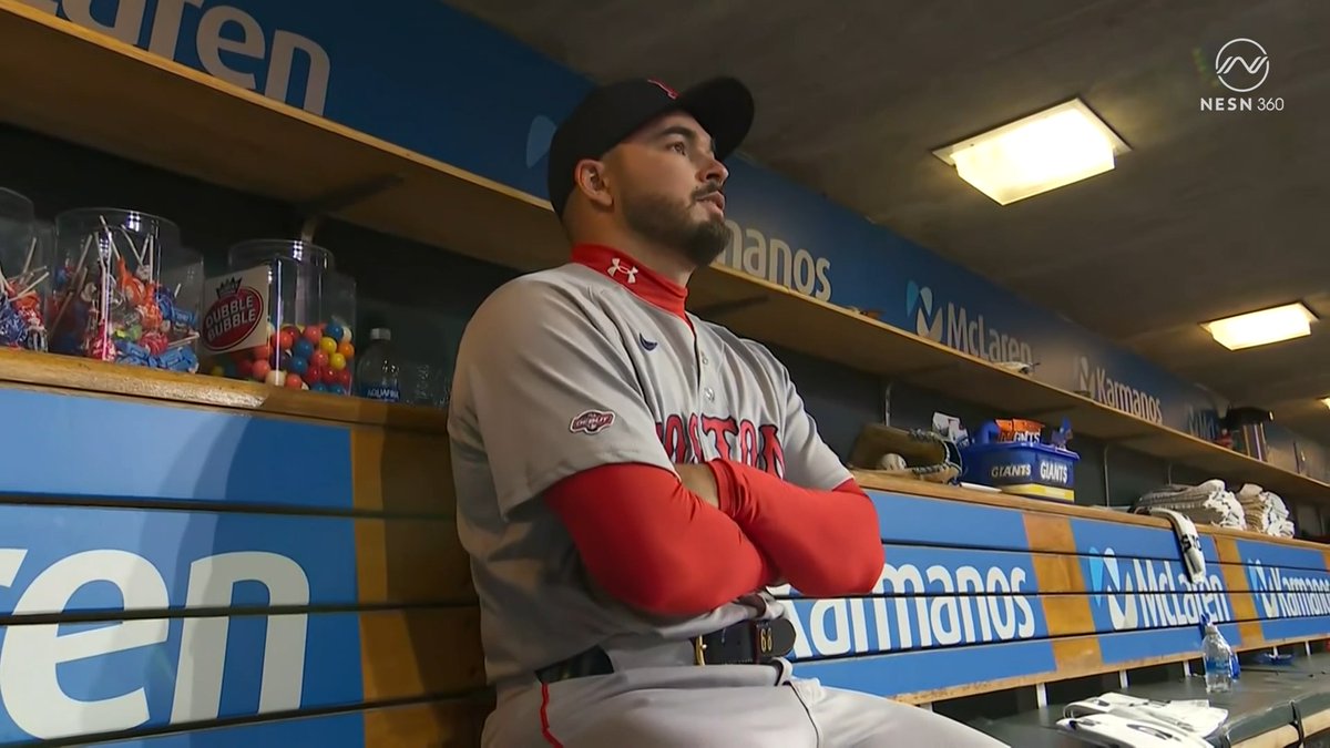 Alec Gamboa stays behind in the dugout to take in his MLB debut 🥹 (before being congratulated by his teammates ❤️)