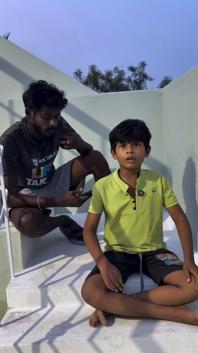 Think.. Think...Thinko..Think 💬🤔 இந்த சிறுவனுக்கு இருக்கும் புரிதல் வாக்காளர்களுக்கு இல்லையே? என்னையா செஞ்சு வெச்சி இருக்கீங்க தமிழ்நாட்டை?