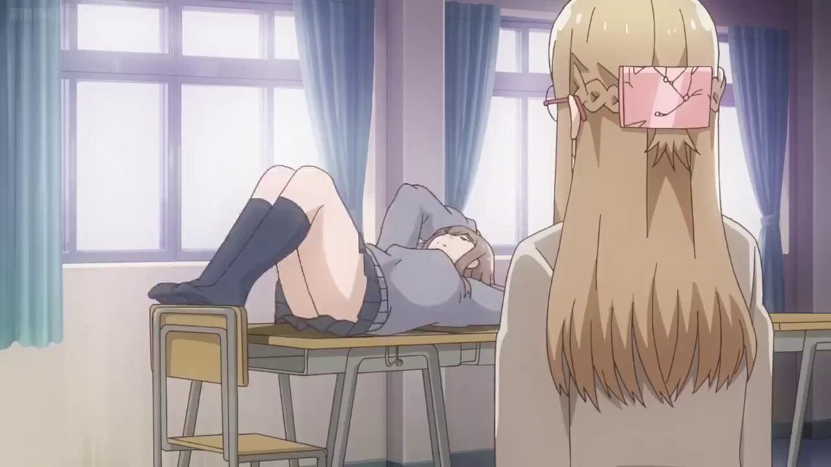 Pretty thighs to play with