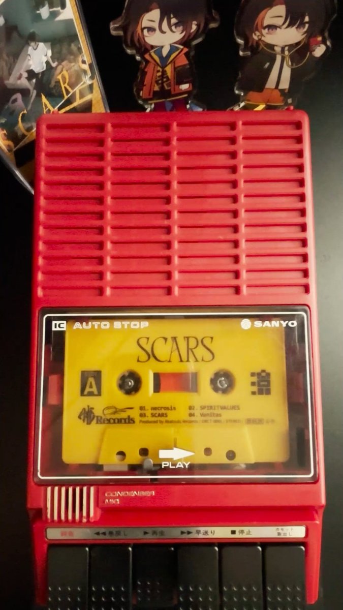 SCARSのカセットテープを再生する動画です…📼