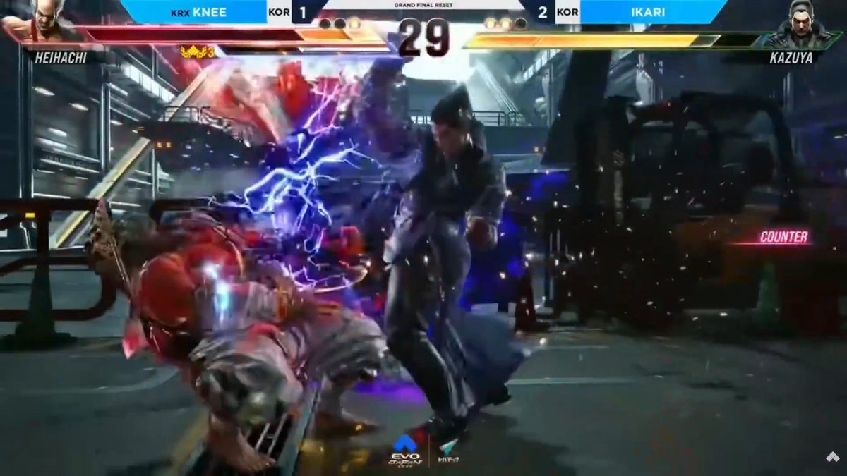 Ikari winning EVO Japan 2026 for Tekken 8, then being super shocked he won, bowing to Knee, looking at himself on the big screen, stunned in shock will never not be one of the best EVO winning moments of all time. Congratulations! @tk_ikari #EVOJapan2026