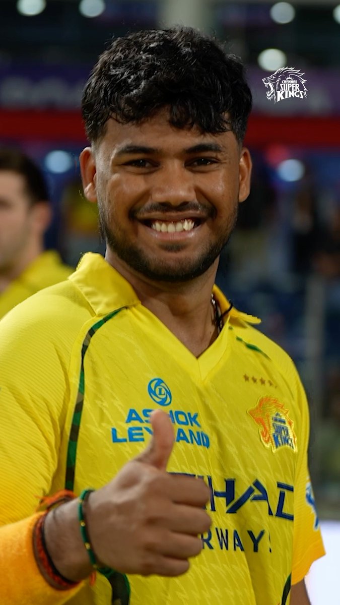 Bro during the match - 🦁💪 Bro after the match - 🥰👍 #WhistlePodu #DCvCSK