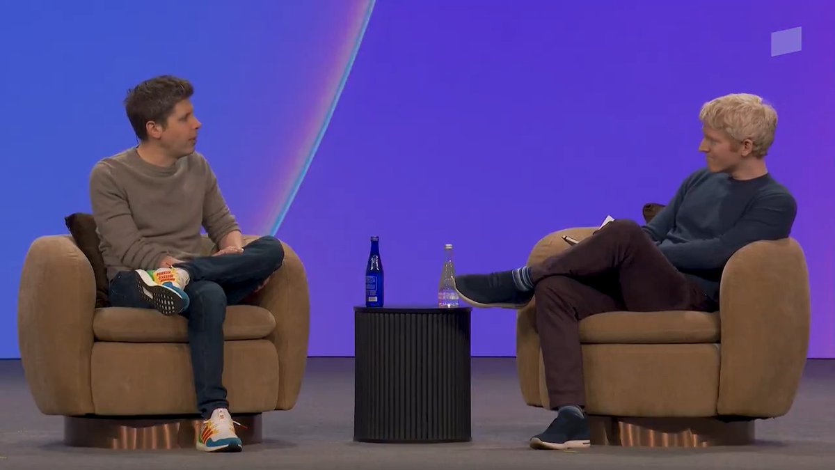 .Sam Altman talks to a few hundred OpenAI employees daily in Slack