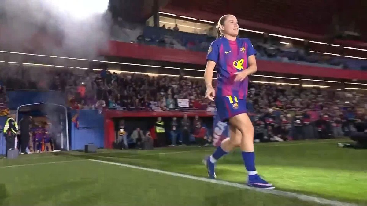 Pajor no només fa gols!!!! 💃