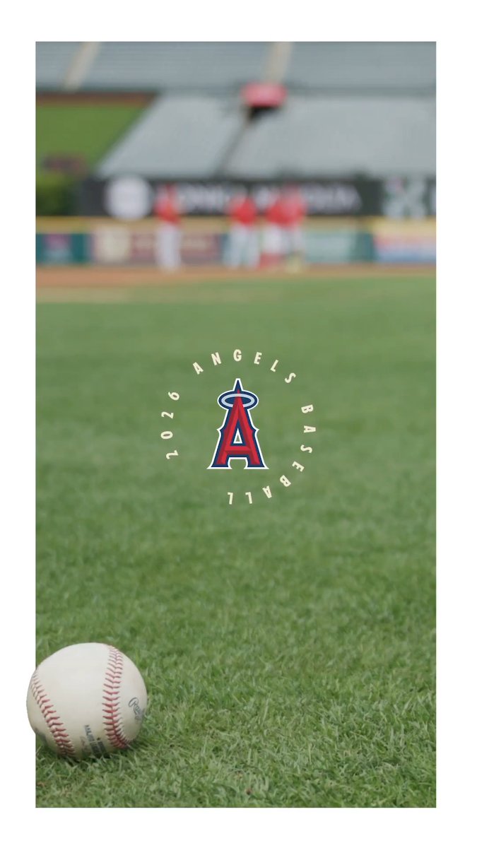 out of the frame ➡ onto the field