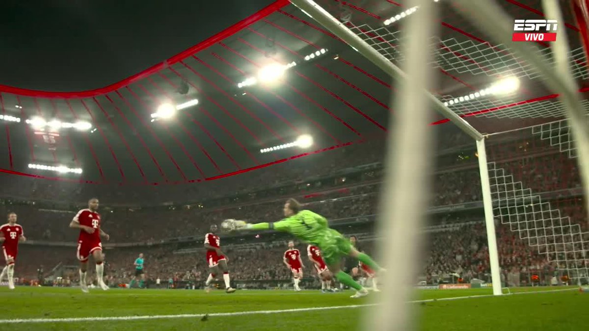 🤯🧤 MANUEL NEUER, 40 AÑOS.